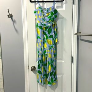 Maeve from Anthropologie size 2 lemon strapless romper